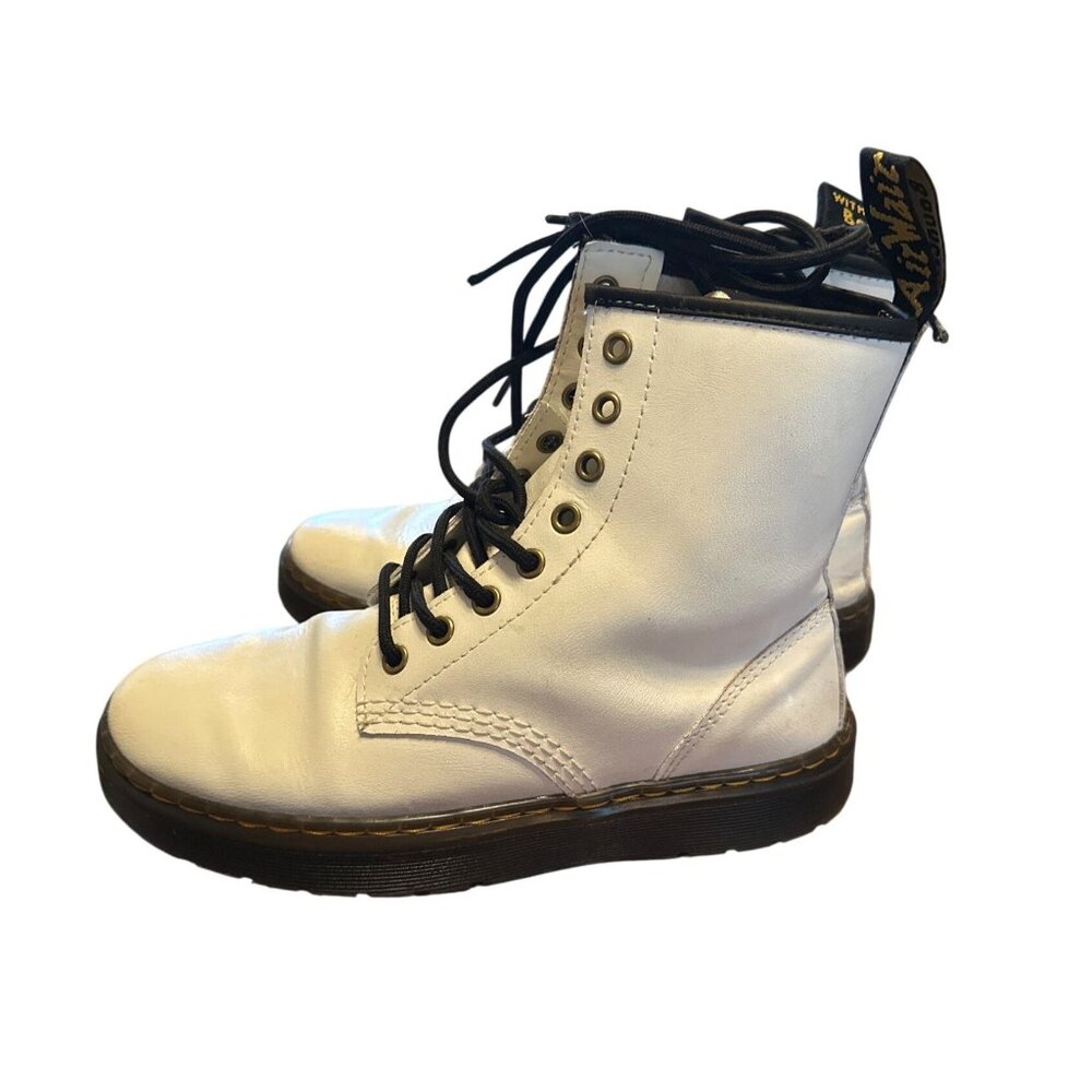 Dr. Martens Zavala White Leather Boots Size 7 US Womens With Air-Cushioned Soles